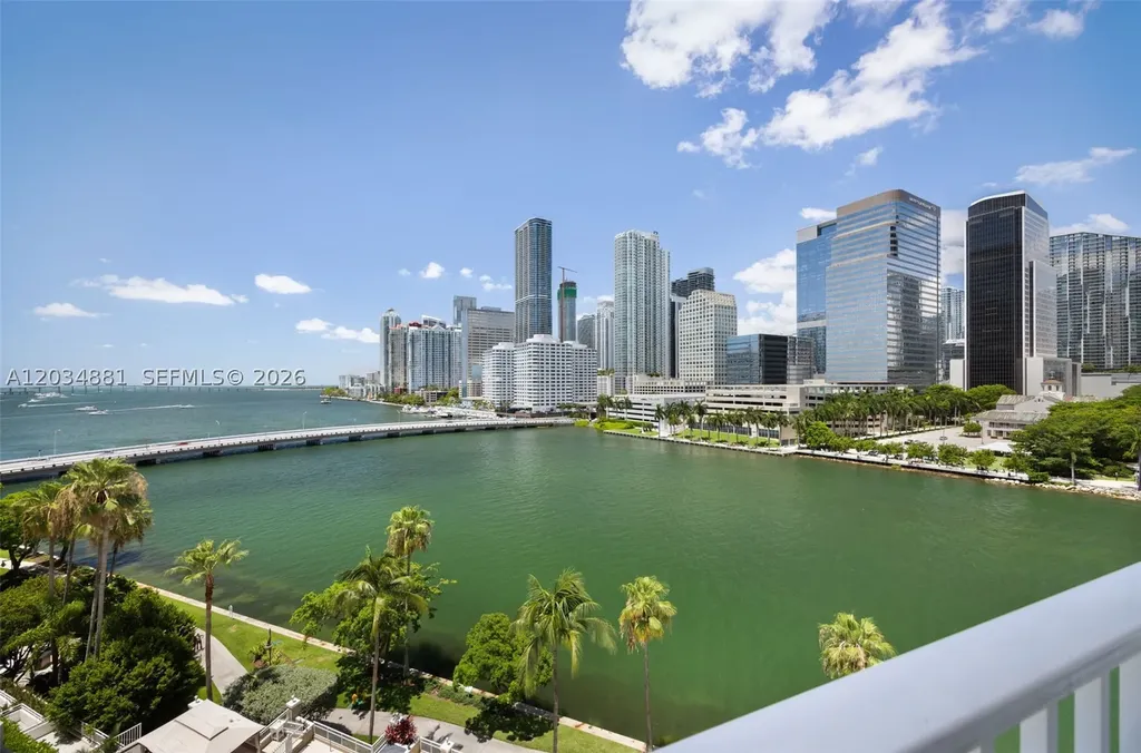 701 Brickell Key Boulevard Miami FL 33131