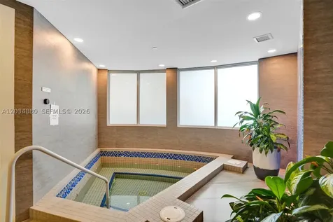 20281 E Country Club Drive Aventura FL 33180