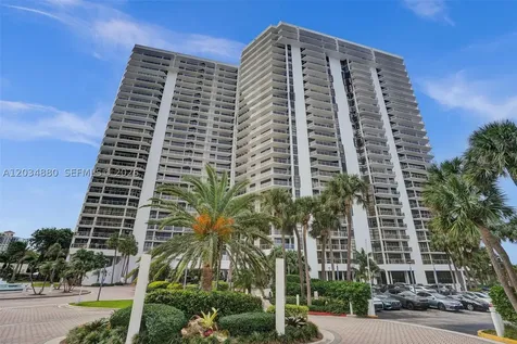 20281 E Country Club Drive Aventura FL 33180