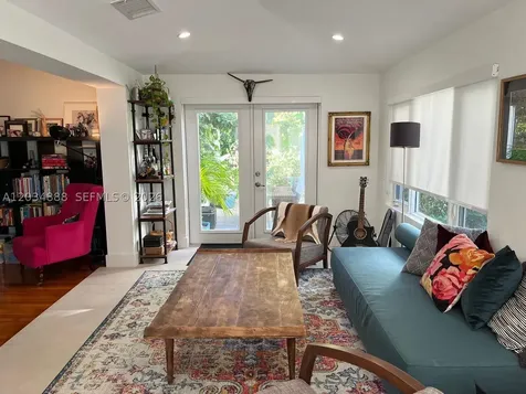 409 Daroco Avenue Coral Gables FL 33146