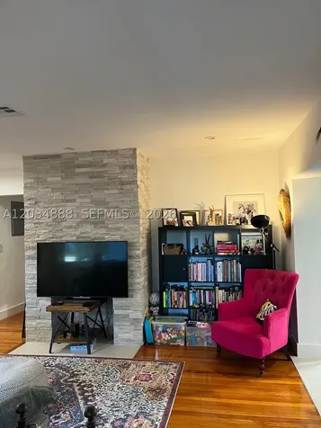 409 Daroco Avenue Coral Gables FL 33146