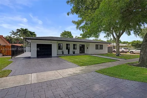 14021 Cypress Court Miami Lakes FL 33014