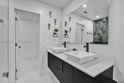 14021 Cypress Court Miami Lakes FL 33014