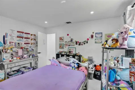 14021 Cypress Court Miami Lakes FL 33014