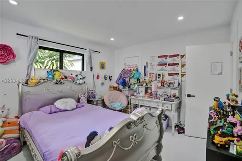 14021 Cypress Court Miami Lakes FL 33014