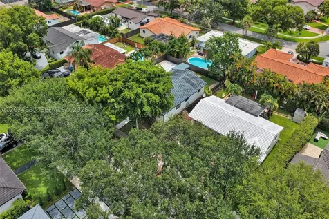 14021 Cypress Court Miami Lakes FL 33014