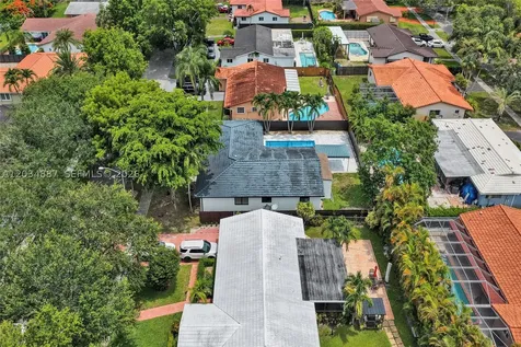 14021 Cypress Court Miami Lakes FL 33014