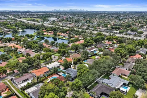 14021 Cypress Court Miami Lakes FL 33014