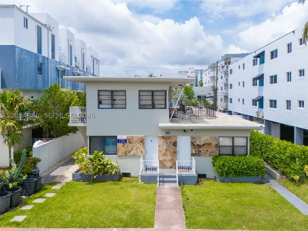 1980 Biarritz Drive Miami Beach FL 33141