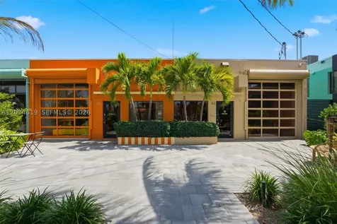 127 NW 74th Street Miami FL 33150