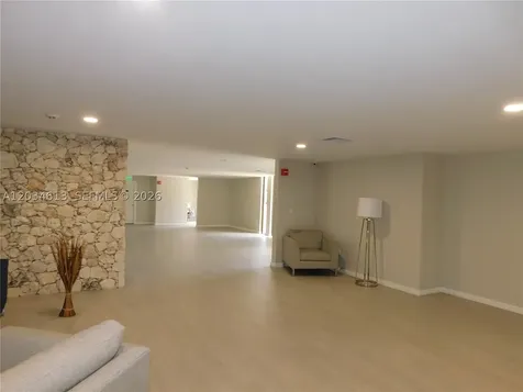 8025 SW 107th Avenue Miami FL 33173