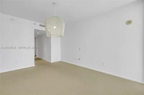 100 S Pointe Drive Miami Beach FL 33139