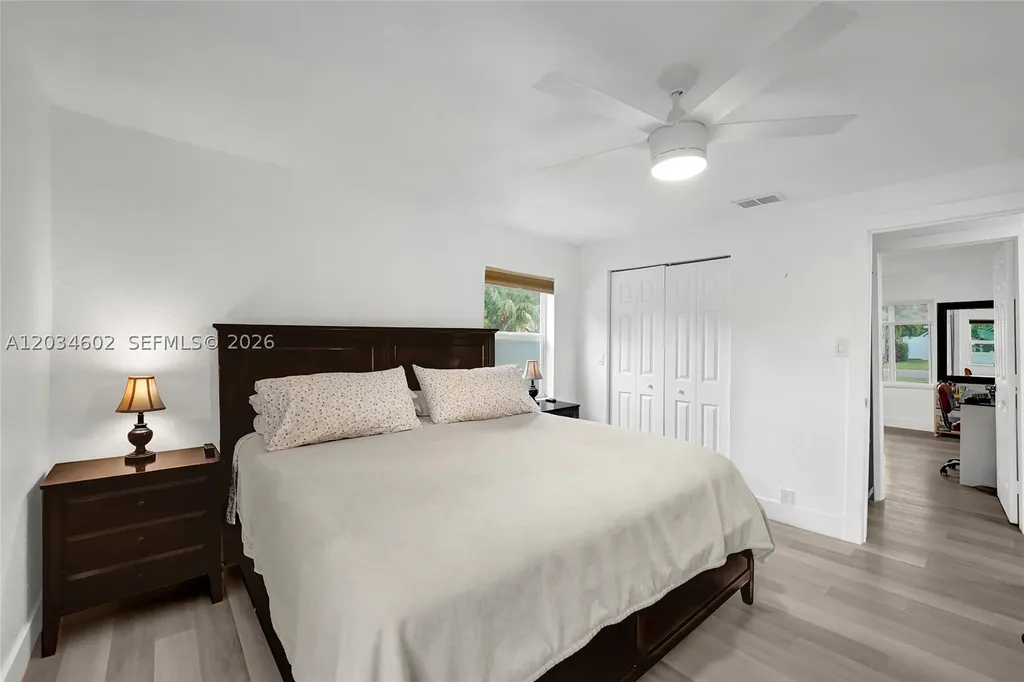 3413 SW 12th Court Fort Lauderdale FL 33312
