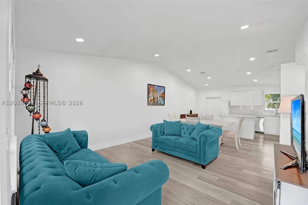 3413 SW 12th Court Fort Lauderdale FL 33312