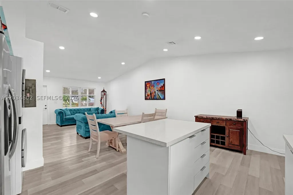 3413 SW 12th Court Fort Lauderdale FL 33312