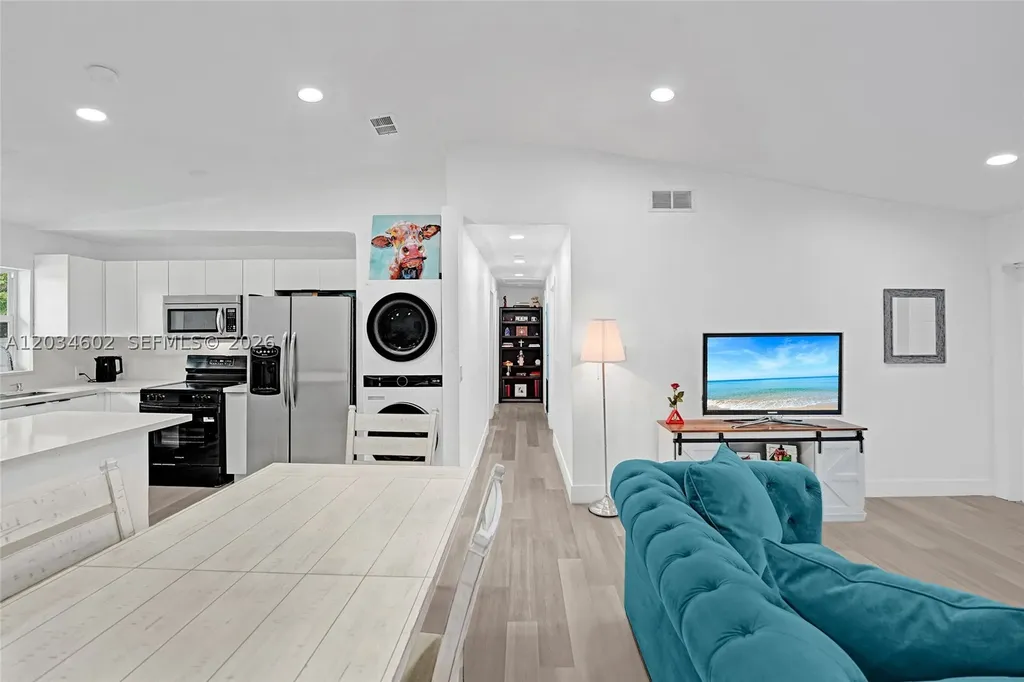 3413 SW 12th Court Fort Lauderdale FL 33312