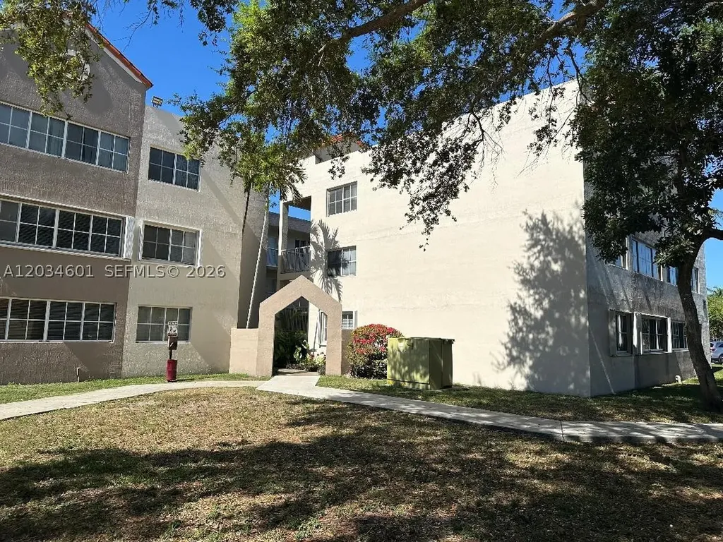 6175 NW 186th Street Hialeah FL 33015