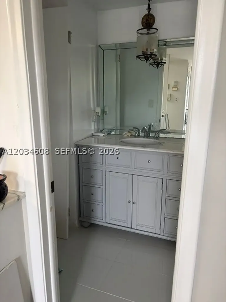 8990 S Hollybrook Boulevard Pembroke Pines FL 33025