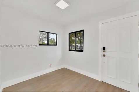 2428 NW 28th Street Miami FL 33142