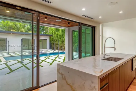 43 NW 42nd Street Miami FL 33127