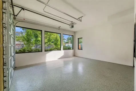 43 NW 42nd Street Miami FL 33127