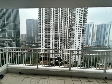 801 Brickell Key Boulevard Miami FL 33131