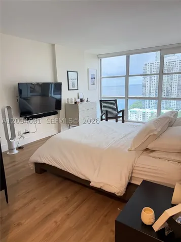 1925 Brickell Avenue Miami FL 33129