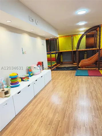 1925 Brickell Avenue Miami FL 33129