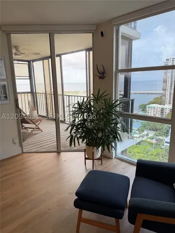 1925 Brickell Avenue Miami FL 33129