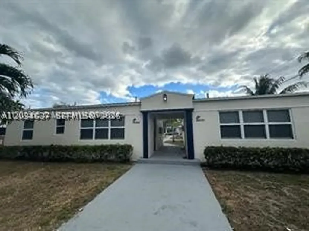 1956 Lincoln Street Hollywood FL 33020