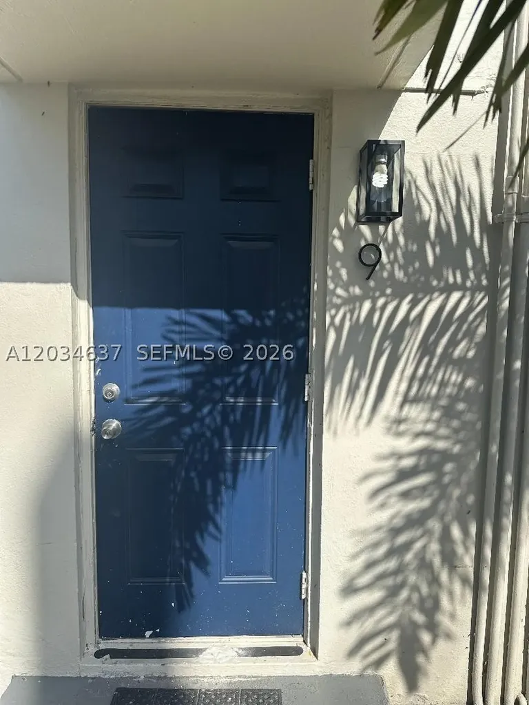 1956 Lincoln Street Hollywood FL 33020