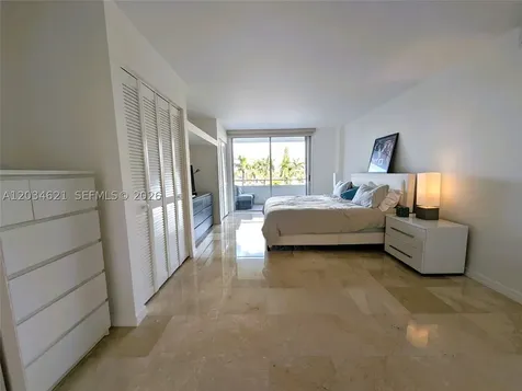 5161 Collins Avenue Miami Beach FL 33140