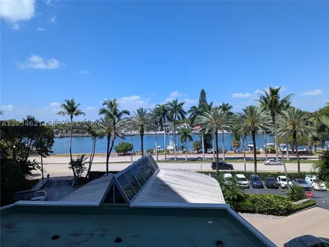 5161 Collins Avenue Miami Beach FL 33140