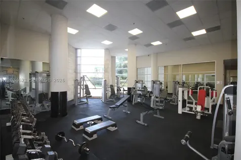 5161 Collins Avenue Miami Beach FL 33140