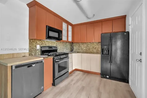 3245 Virginia Street Miami FL 33133