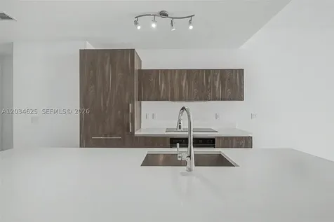 480 NE 31st Street Miami FL 33137