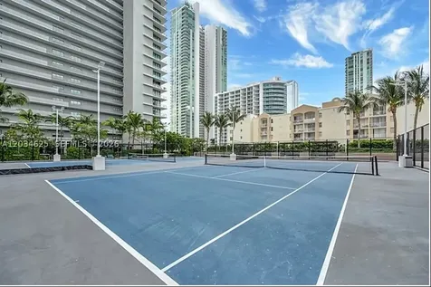 480 NE 31st Street Miami FL 33137