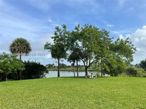 22311 SW 88th Place Cutler Bay FL 33190