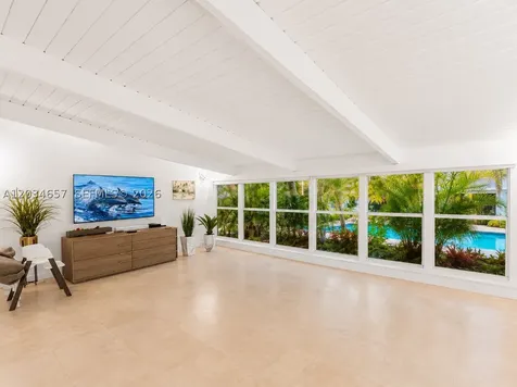 1850 Keystone Boulevard North Miami FL 33181