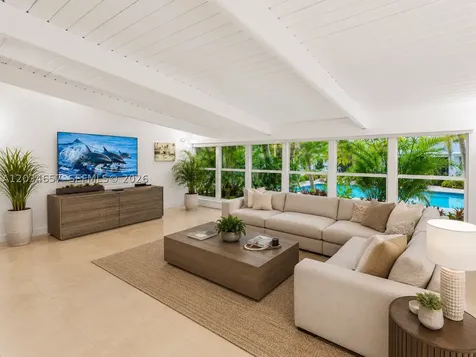 1850 Keystone Boulevard North Miami FL 33181