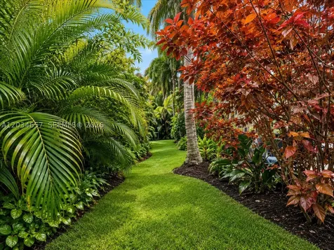 1850 Keystone Boulevard North Miami FL 33181
