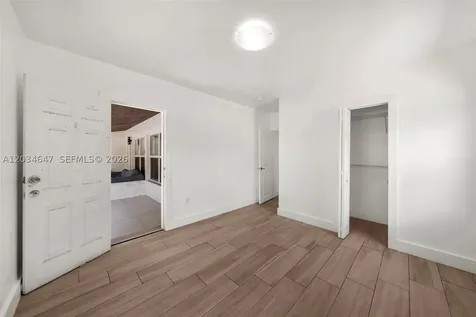 520 NW 104th Street Miami FL 33150