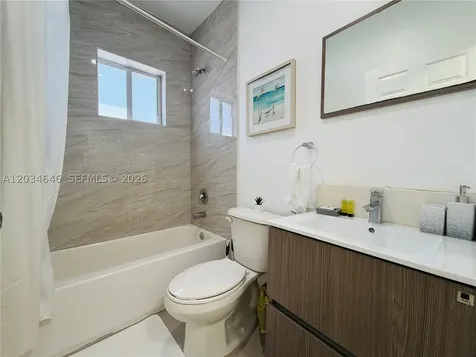 1684 SW 10th Street Miami FL 33135