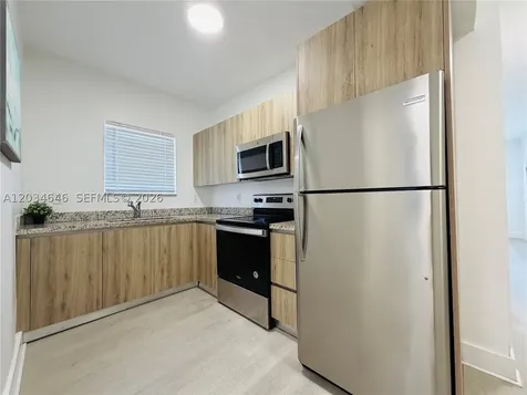 1684 SW 10th Street Miami FL 33135