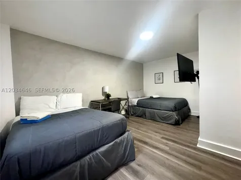 1684 SW 10th Street Miami FL 33135