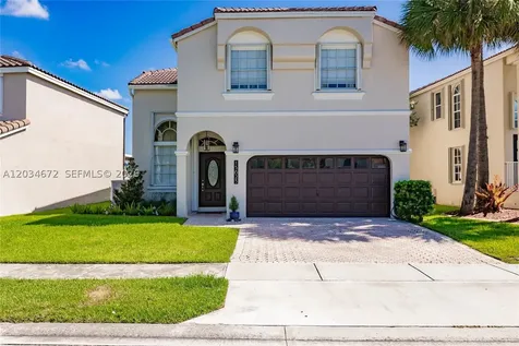 15623 NW 5th Street Pembroke Pines FL 33028