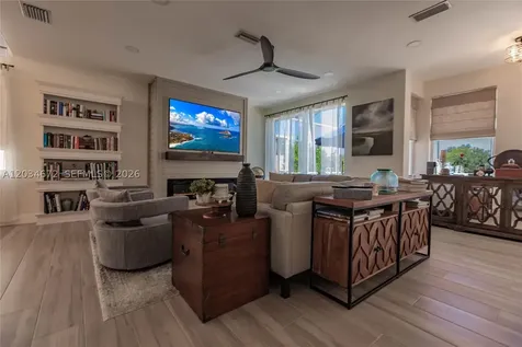 15623 NW 5th Street Pembroke Pines FL 33028