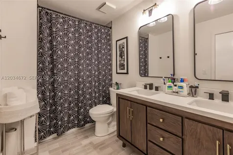 15623 NW 5th Street Pembroke Pines FL 33028