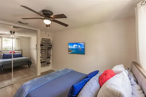 15623 NW 5th Street Pembroke Pines FL 33028