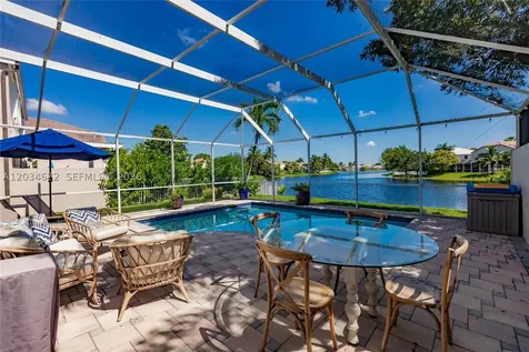 15623 NW 5th Street Pembroke Pines FL 33028